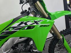 2025 Kawasaki KX250 Green