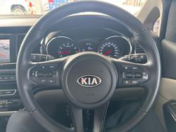 2018 Kia Carnival SLi