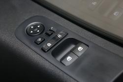 2022 Hyundai STARIA Elite