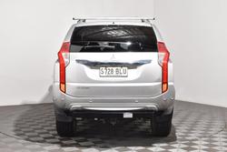 2016 Mitsubishi Pajero Sport Exceed