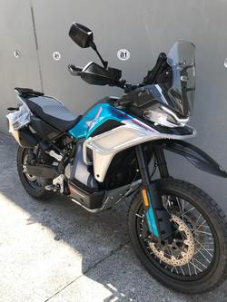 2025 CFMOTO 800MT-X