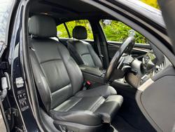 2010 BMW 5 Series 528i F10 MY11 Carbon Schwarz