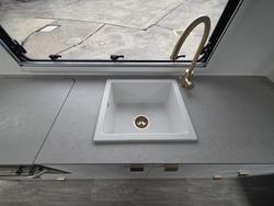 2025 New Age Caravans Manta Ray Mr19er Expedition