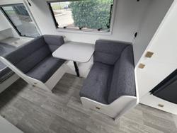 2025 New Age Caravans Manta Ray Mr19er Expedition