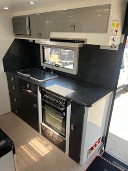 2014 Traveller Graceland 21'6''