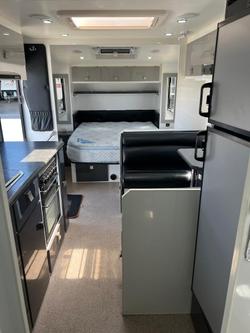 2014 Traveller Graceland 21'6''