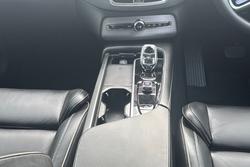 2023 Volvo XC90 Recharge Ultimate T8 Plug-In Hybrid