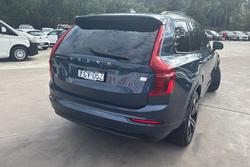 2023 Volvo XC90 Recharge Ultimate T8 Plug-In Hybrid