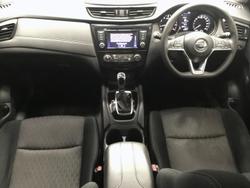 2022 Nissan X-TRAIL ST+