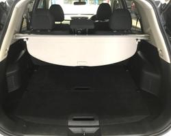 2022 Nissan X-TRAIL ST+