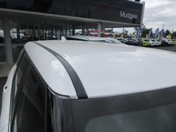 2025 Mitsubishi Outlander ES