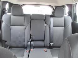 2025 Mitsubishi Outlander ES