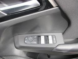 2025 Mitsubishi Outlander ES