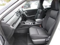2025 Mitsubishi Outlander ES