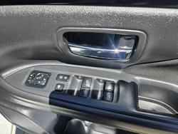 2018 Mitsubishi Outlander ES ADAS