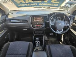 2018 Mitsubishi Outlander ES ADAS