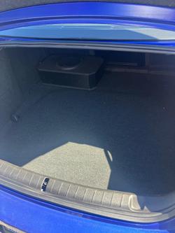 2016 Holden Commodore SV6 Black VF Series II MY16 Slipstream Blue