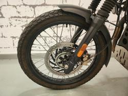 2022 Royal Enfield Himalayan E5 Base Himalayan Black