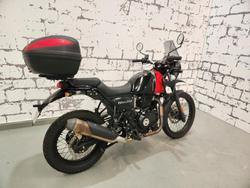2022 Royal Enfield Himalayan E5 Base Himalayan Black
