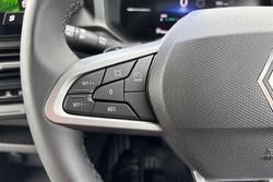 2025 Renault Duster Techno