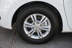 2023 LDV G10 +