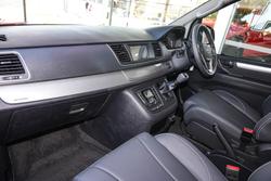 2023 LDV G10 +