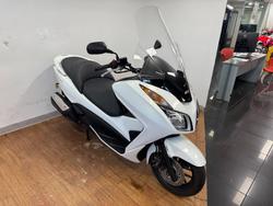 2017 Honda NSS300 FORZA