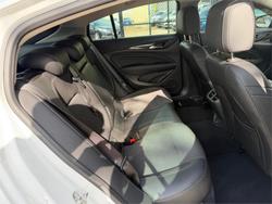 2018 HOLDEN COMMODORE RS