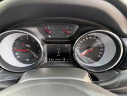 2018 HOLDEN COMMODORE RS