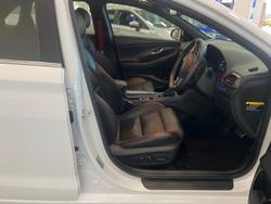 2017 Hyundai i30 SR Premium PD MY18 Polar White