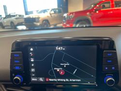 2017 Hyundai i30 SR Premium PD MY18 Polar White