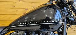 2011 Harley-davidson FXS BLACKLINE Black
