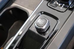 2023 Volvo XC60 Recharge Ultimate T8 Plug-In Hybrid