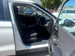 2024 Mitsubishi Outlander LS