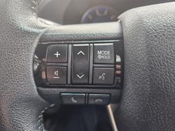 2017 Toyota Hilux SR5