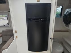 2025 New Age Caravans Manta Ray Mr19er