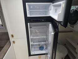 2025 New Age Caravans Manta Ray Mr19er