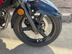 Suzuki 2015 SUZUKI 250CC GW250ZL5 Red