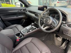 2025 Mazda CX-5 G25 Akera