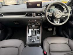 2025 Mazda CX-5 G25 Akera