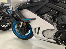 2025 CFMOTO 675 SR-R White