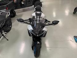 2025 CFMOTO 675 SR-R White