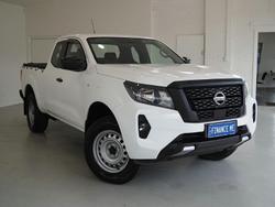 2022 Nissan Navara SL