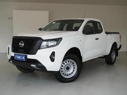 2022 Nissan Navara SL