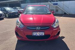 2016 Hyundai Accent Active