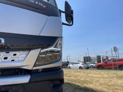 2025 Fuso Canter 515