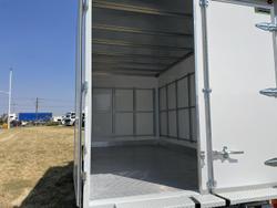 2025 Fuso Canter 515