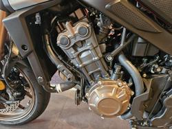 2024 Honda CB650R CB Red