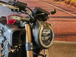 2024 Honda CB650R CB Red