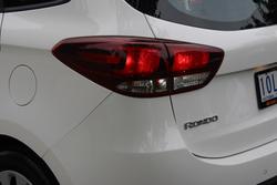 2018 Kia Rondo S RP MY18 Clear White